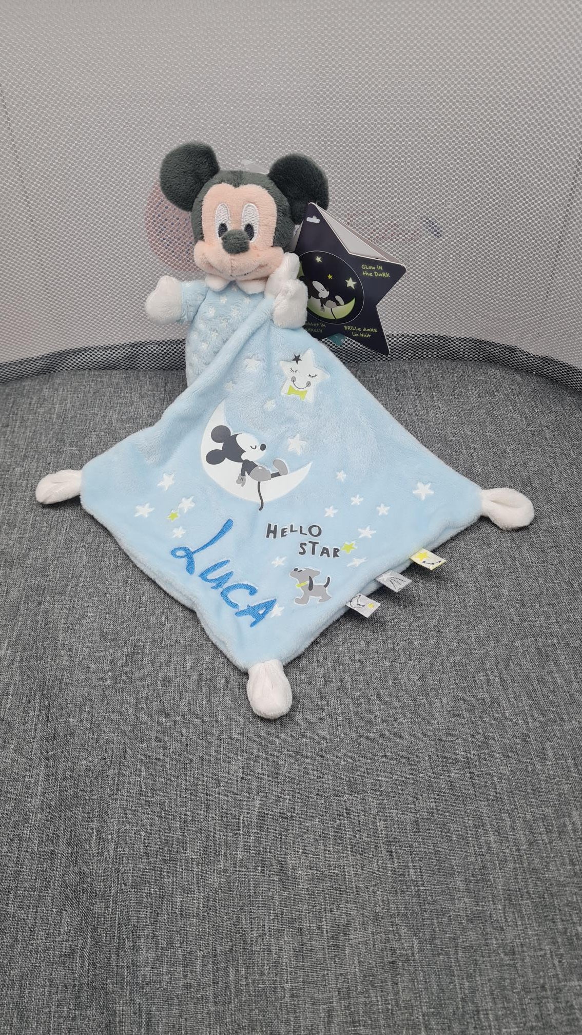 Doudou Disney Bébé Mickey Phosphorescent | 18cm x 18cm | A Personnaliser