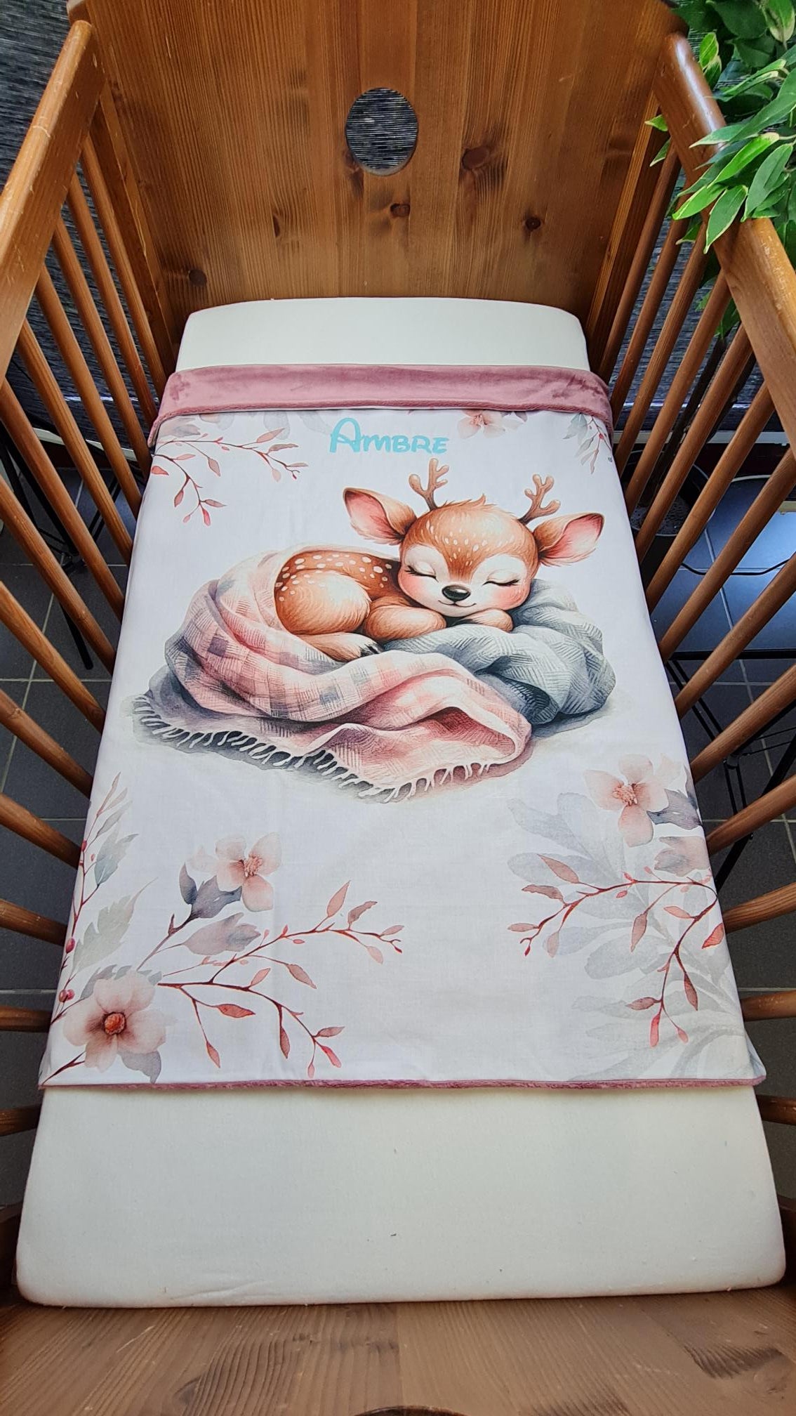 Couverture Plaid Bébé | Biche Rose Endormie | 70cm x 95cm | A Personnaliser